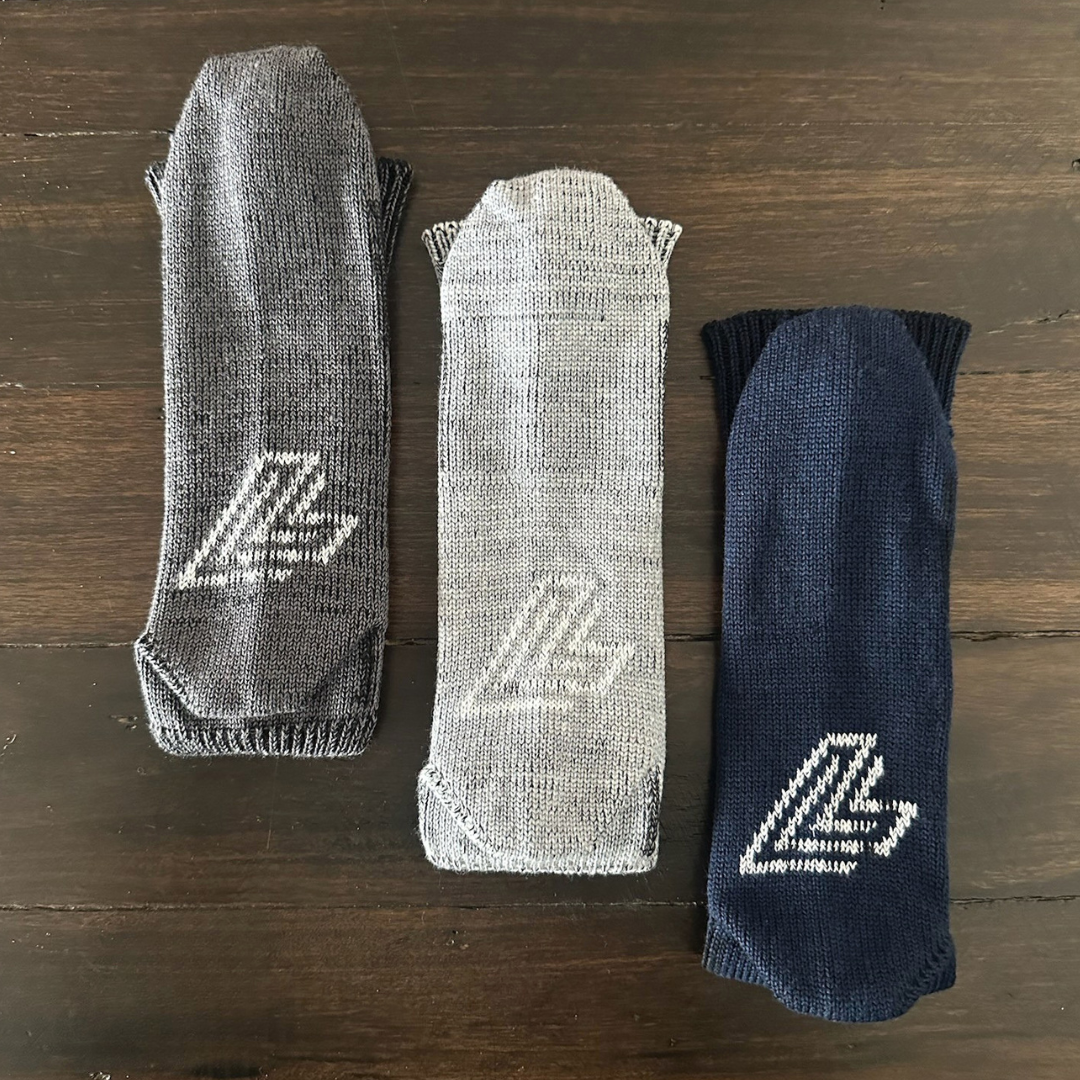 Lerida Luxury Ribbed Merino Wool/Silk Seamless Casual Sock
